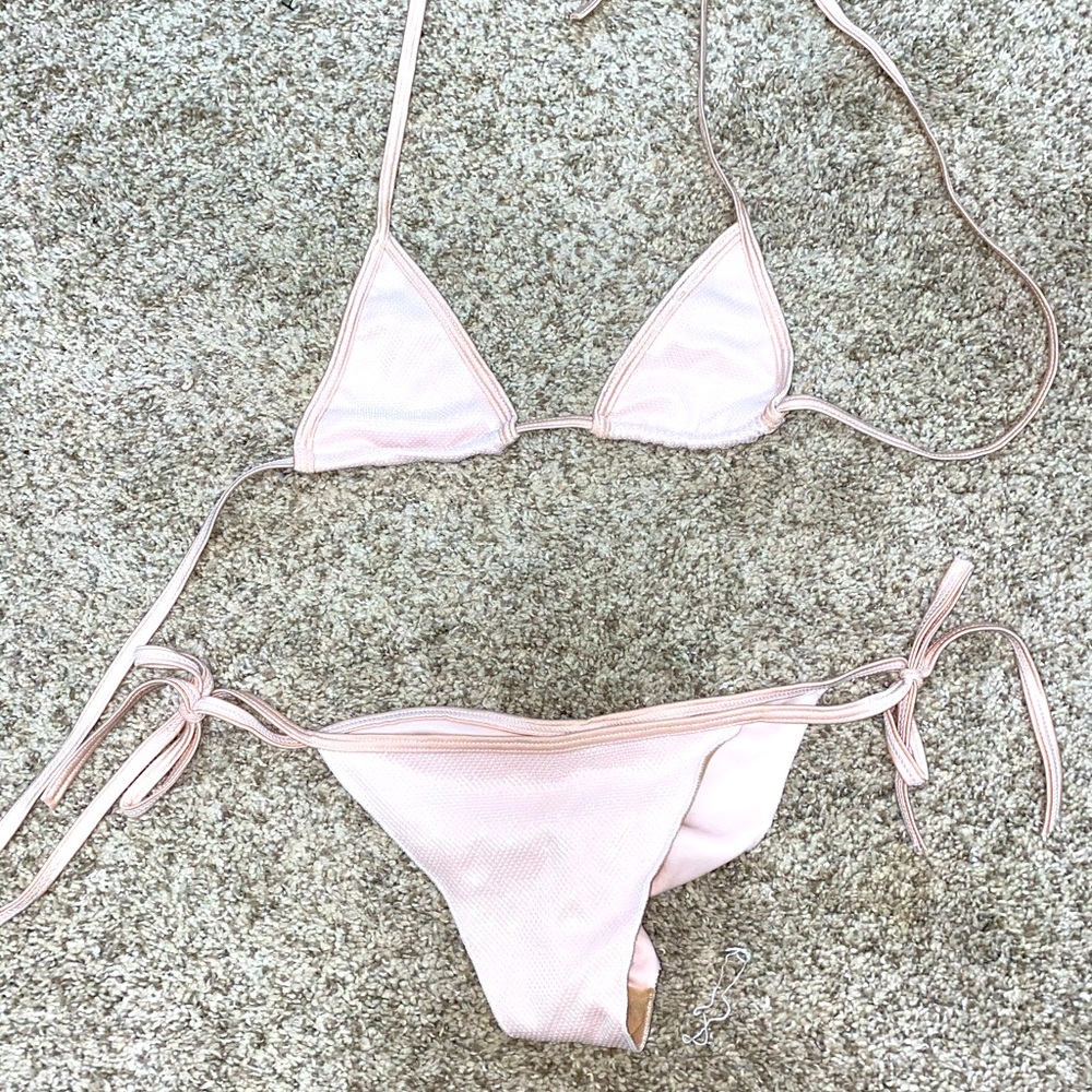 Hot bikini
